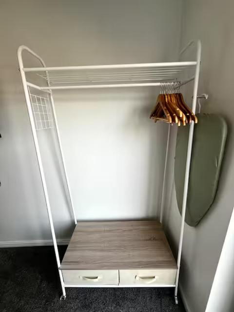 Serene 2-Bed Flat With Canal Views - Coop Live & Ethiad 맨체스터 외부 사진