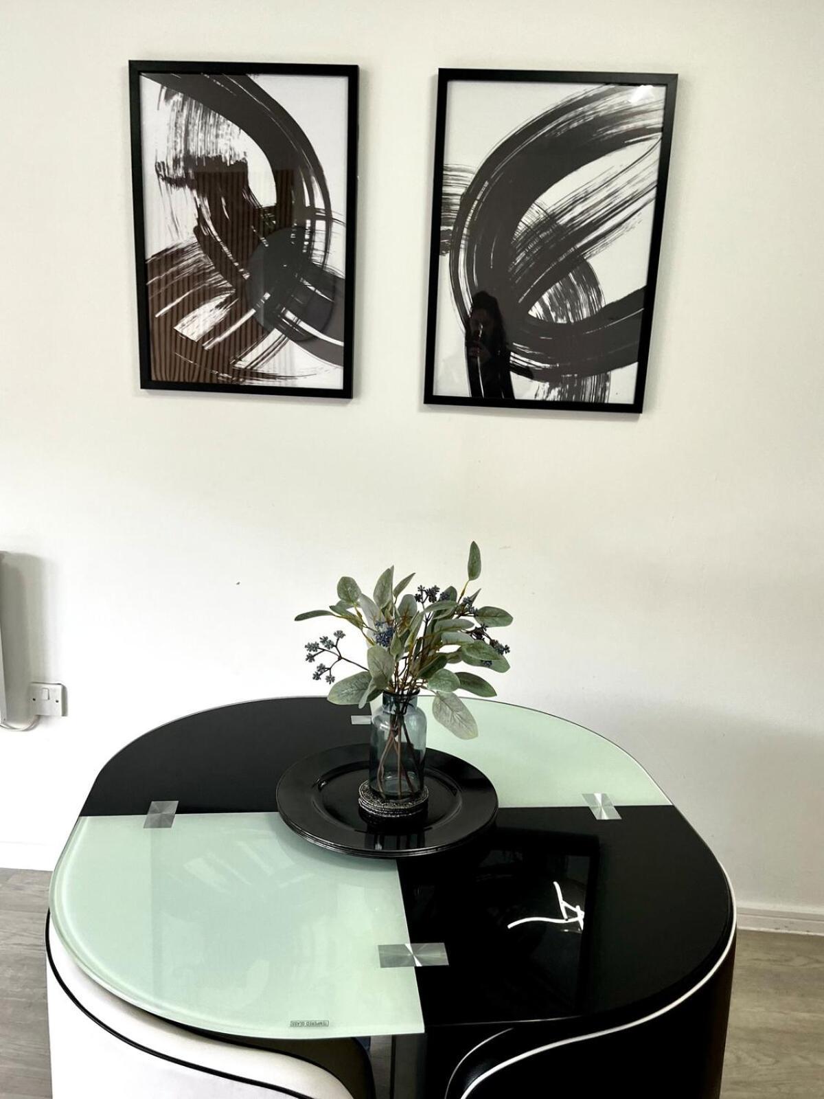 Serene 2-Bed Flat With Canal Views - Coop Live & Ethiad 맨체스터 외부 사진